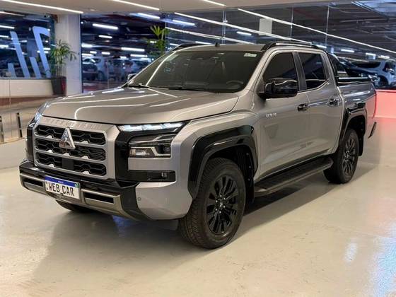 MITSUBISHI TRITON 2.4 BITURBO DIESEL CD KATANA 4X4 AUTOMÁTICO MITSUBISHI TRITON 2.4 BITURBO DIESEL CD KATANA 4X4 AUTOMÁTICO